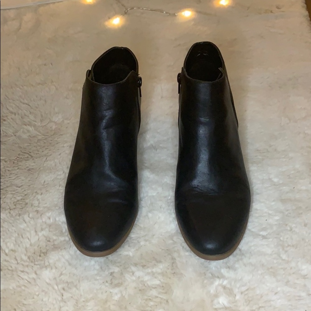 BASS Nina Ankle Booties